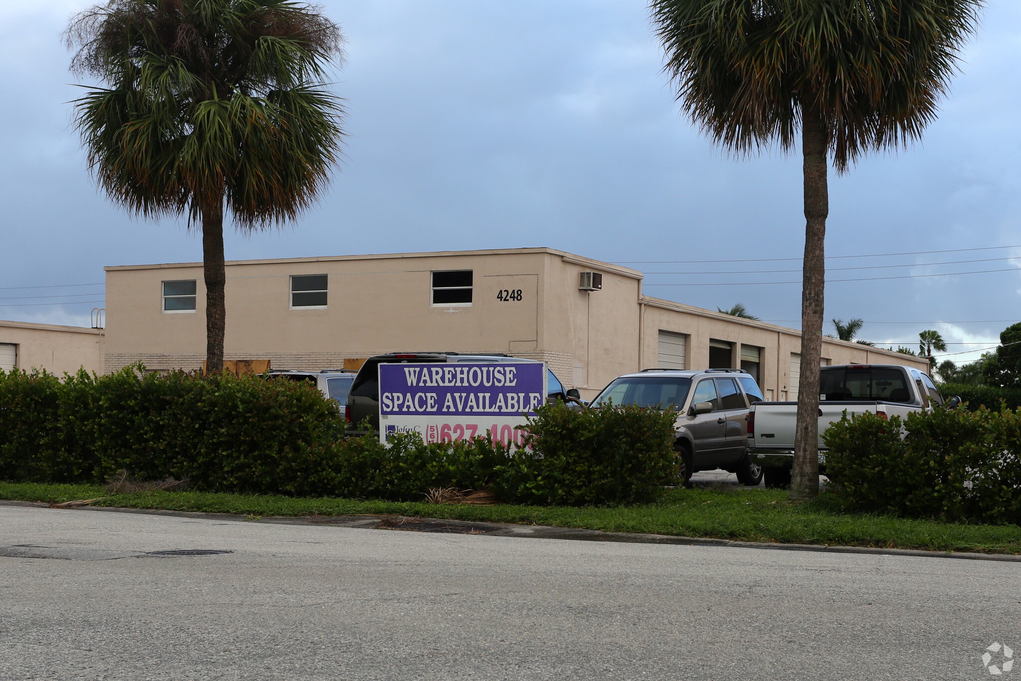 4248 Westroads Dr, West Palm Beach, FL for lease Building Photo- Image 1 of 3